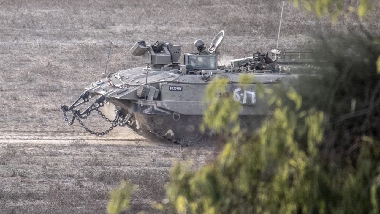 Gazze kent merkezinin yakınlarına kadar giren İsrail askeri araçları geri çekildi