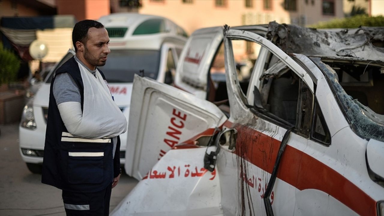 İsrail'in Gazze'ye saldırılarında 64 sağlık personeli şehit oldu, 7 hastane ve 23 ambulans kullanılamaz hale geldi