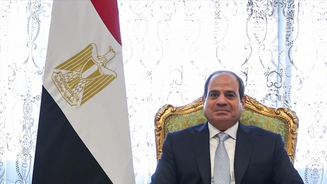 Mısır Cumhurbaşkanı Sisi: İsrail'in tepkisi meşru müdafaanın ötesine geçerek toplu cezalandırmaya dönüştü