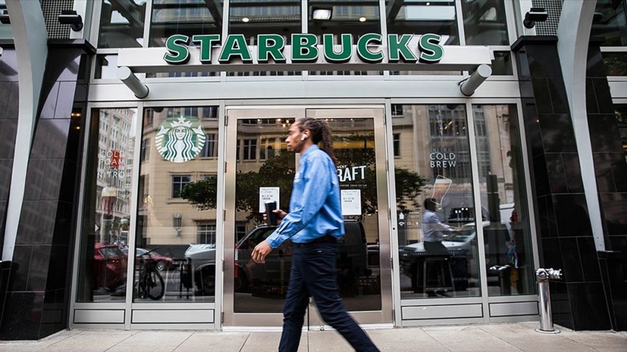 Starbucks, Filistin'le dayanışma paylaşımı nedeniyle sendikasını dava ediyor