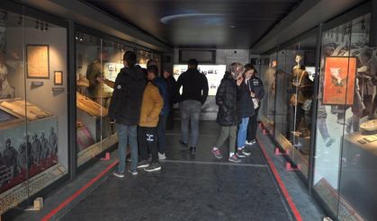 "Çanakkale Savaşları Mobil Müze Tırı" Erciş’te