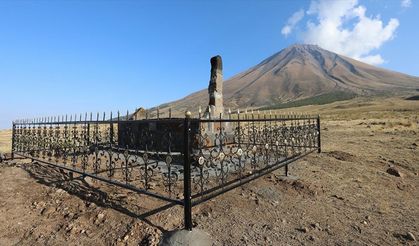 Ağrı Dağı'nda şehit olan askerin mezarı Genelkurmay arşivi incelenerek bulundu