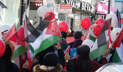 Gençler Ardahan’da Filistin’e destek için yürüdü