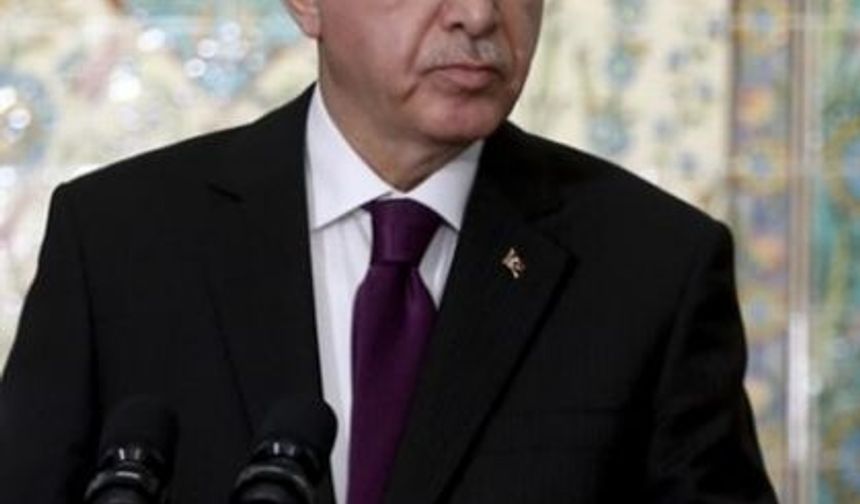 Erdoğan ve Tebbun, Cezayir'de 13 Anlaşma İmzaladı